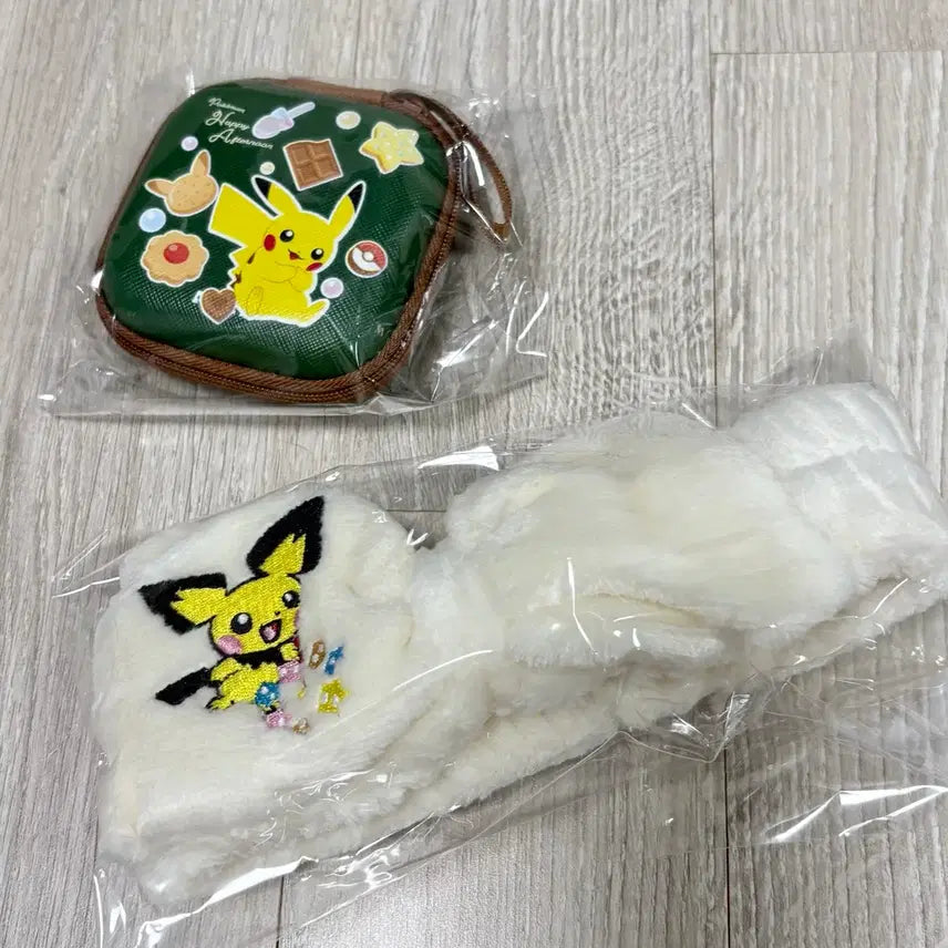 [BUNJANG] Pokemon Edition AirPod Case & Cleansing Headband Set / [일괄판매] 올리브영 포켓몬 에디션 에어팟케이스 세안밴드