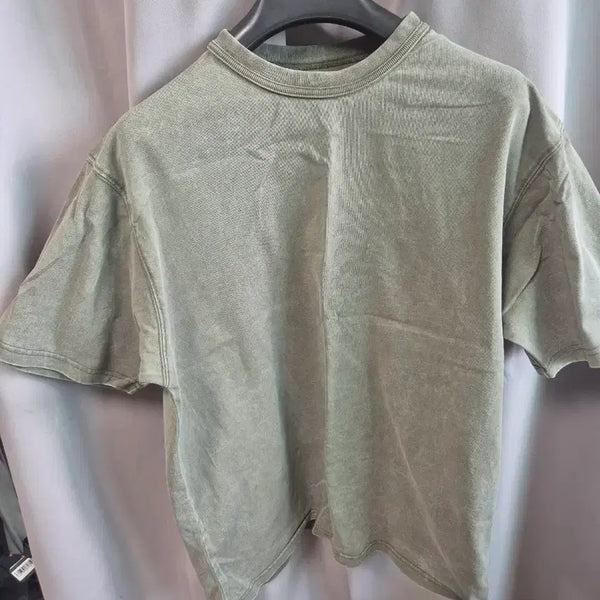 [BUNJANG] Outstanding Short Sleeve T-Shirt / 아웃스탠딩 반팔