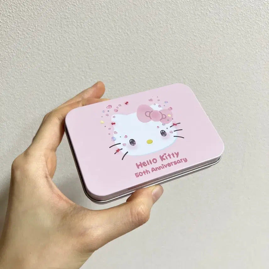 [BUNJANG] Hello Kitty 50th Anniversary Tin Case Memo Pad Set / 헬로키티 50주년 틴케이스 메모지 세트