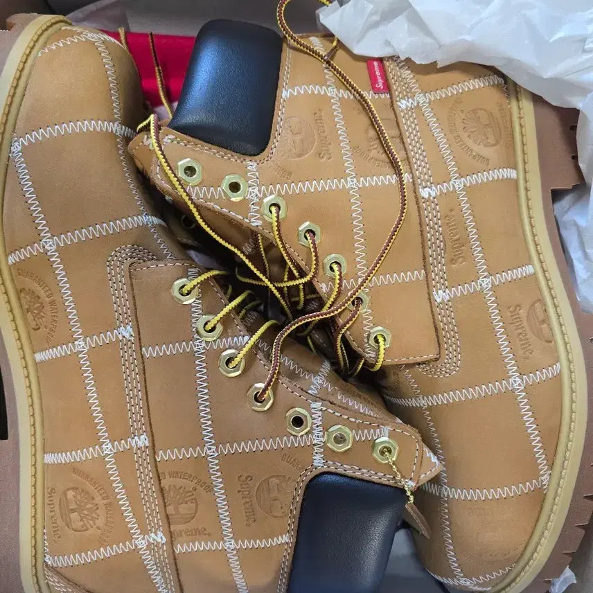 [BUNJANG] Supreme Timberland Boots / 팀버랜드 슈프림 275