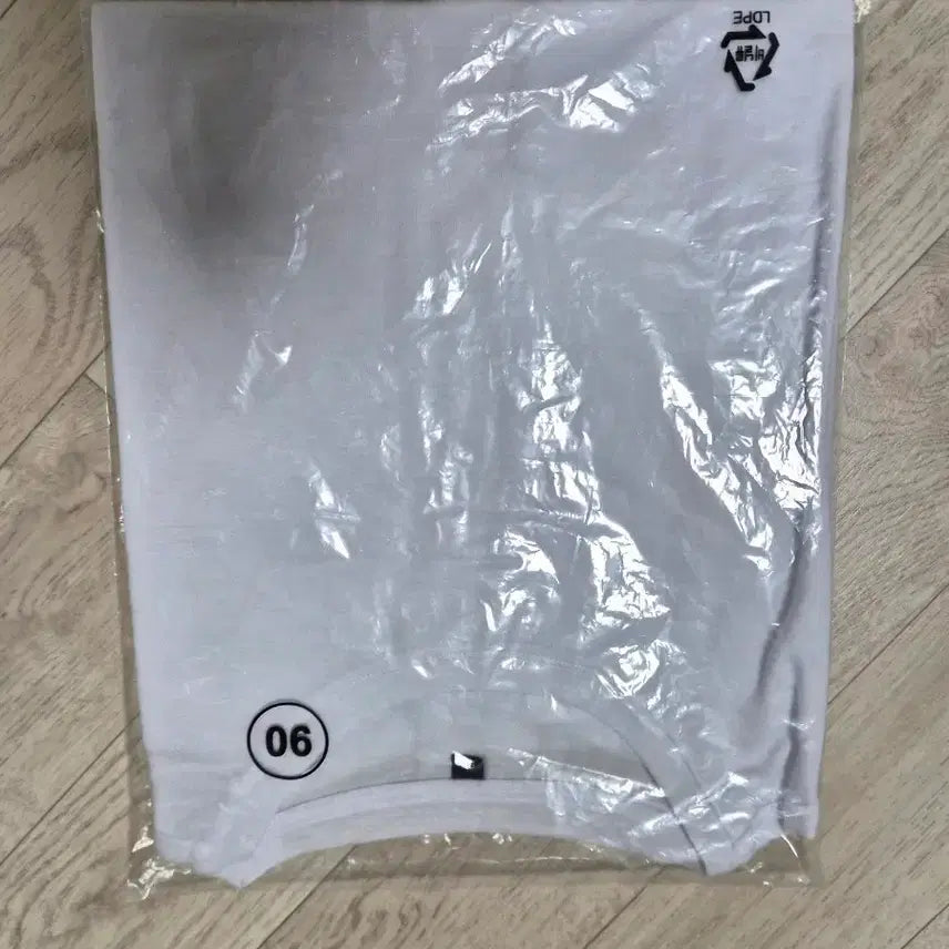 [BUNJANG] Georges Rech White Linen T-Shirt Size 66 / 죠르쥬레쉬 화이트 린넨티셔츠 66