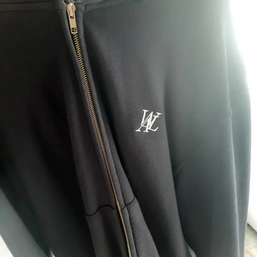 [BUNJANG] Wooalong Navy Hoodie Zip-up XL (105) / 우알롱 네이비 후드집업 xl 105