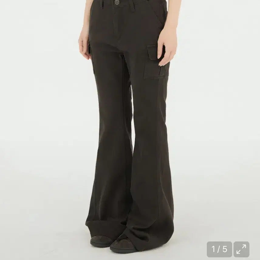 [BUNJANG] MIRECO FLOWER LOW CORDUROY PANTS CHARCOAL / 미레코 FLOWER LOW CODUROY PT CHARCOAL