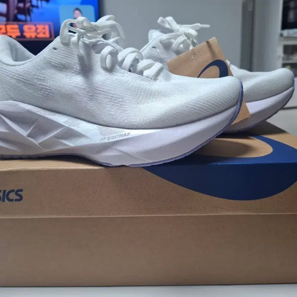 [BUNJANG] Asics NovaBlast 5 Women's Running Shoes / 아식스 노바블라스트 5