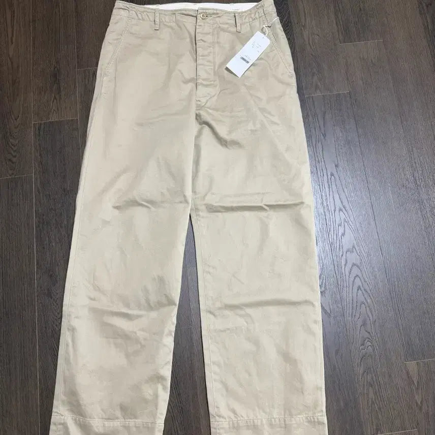 [BUNJANG] COMOLI 26SS Chino Pants Khaki Size 3 / 코모리 26ss 치노팬츠 3사이즈