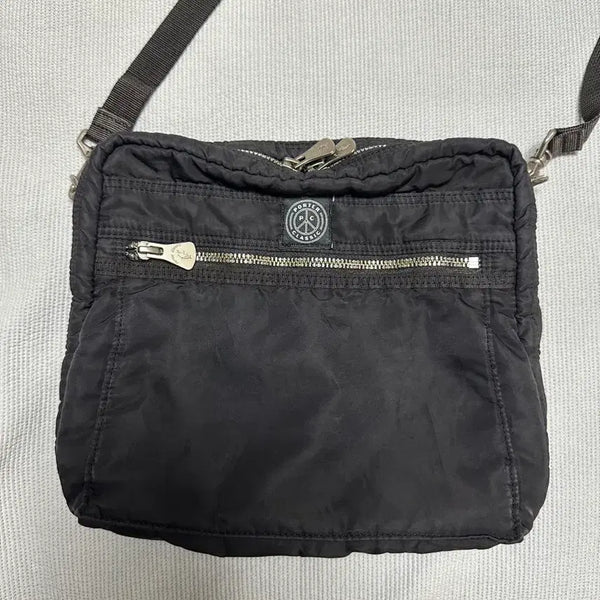 [BUNJANG] Porter Classic Super Nylon Shoulder Bag Black / 포터 클래식 슈퍼나일론 숄더백 블랙 판매