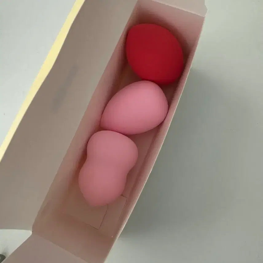 [BUNJANG] 3-Piece Makeup Sponge Set / (3개가격) 똥퍼프 3종