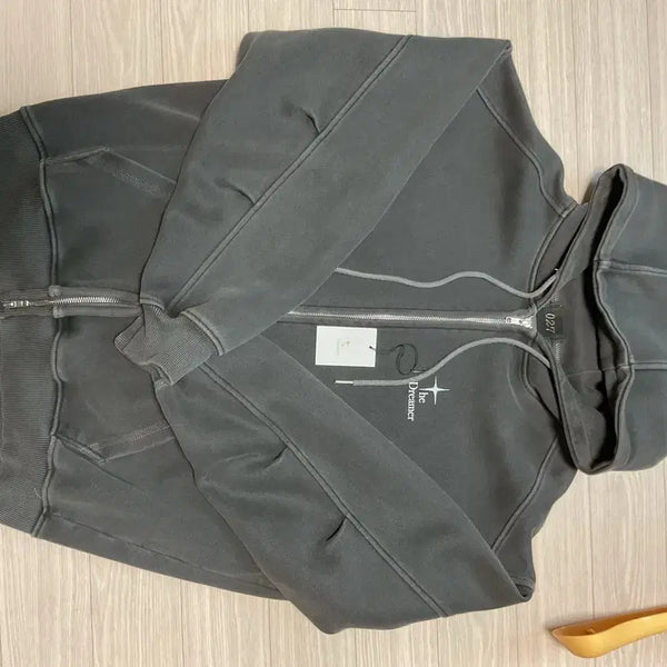 [BUNJANG] The Dreamer Limited Edition Charcoal Hooded Zip-Up / 더드리머 후드 집업 차콜
