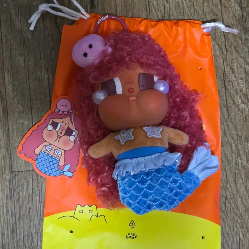 [BUNJANG] Pop Mart CRYBABY Vacation Diary Mermaid's Tear Keychain / 팝마트 크라잉베이비 휴가일기 인어의 눈물