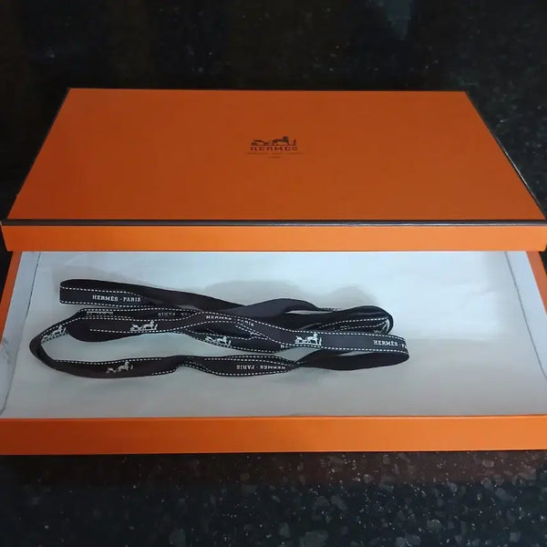 [BUNJANG] Hermès Bag Box with Inner Material & Ribbon / 에르메스 가방 박스 (34.8x20.7x5.3) w/속지&리본