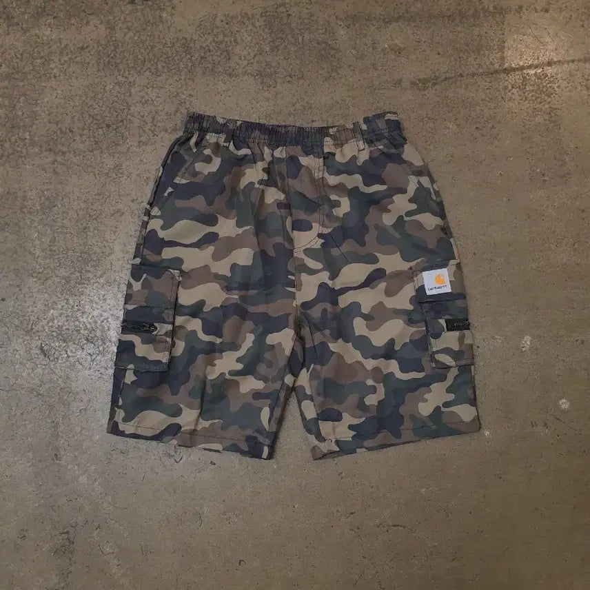 [BUNJANG] Carhartt Camo Cargo Shorts XL / 칼하트 카모 카고 반바지 XL 새상품
