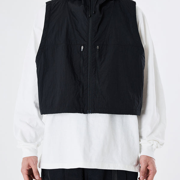 [BUNJANG] Moif Cropped Hooded Vest Black / 모이프 후드 크롭 베스트 블랙