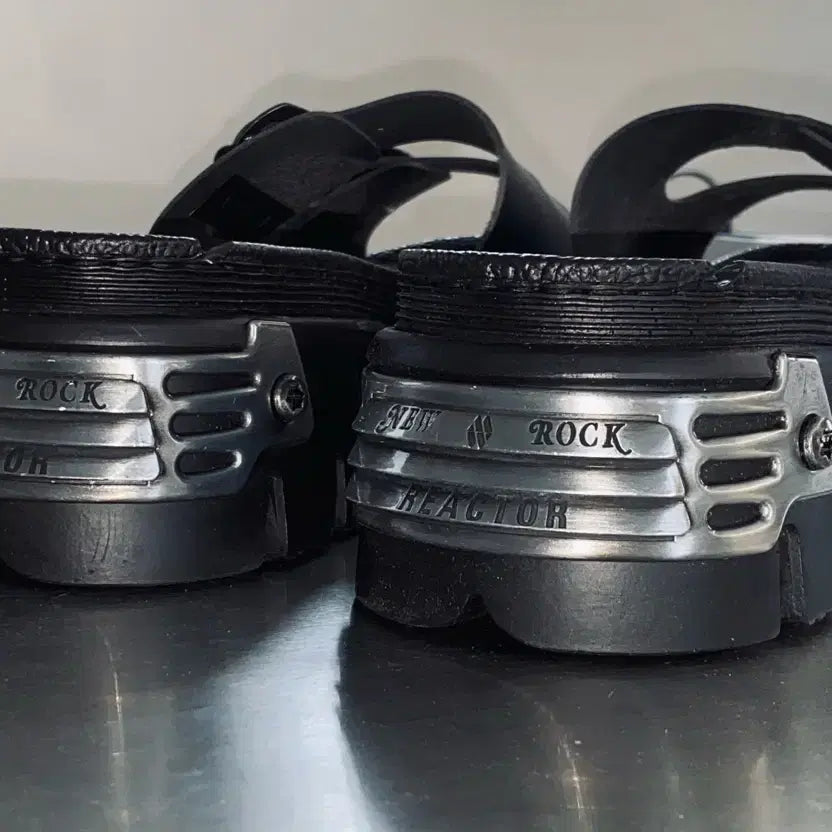 [BUNJANG] New Rock Limited Edition Platform Slippers / [260-275] 뉴락 New rock 한정판 슬리퍼