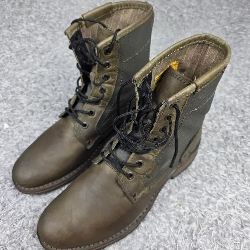 [BUNJANG] Caterpillar Leather & Canvas Mix Casual Walker Boots (US 8M / 260) / Caterpillar 캐터필러 워커 US8M/260 상태 좋음