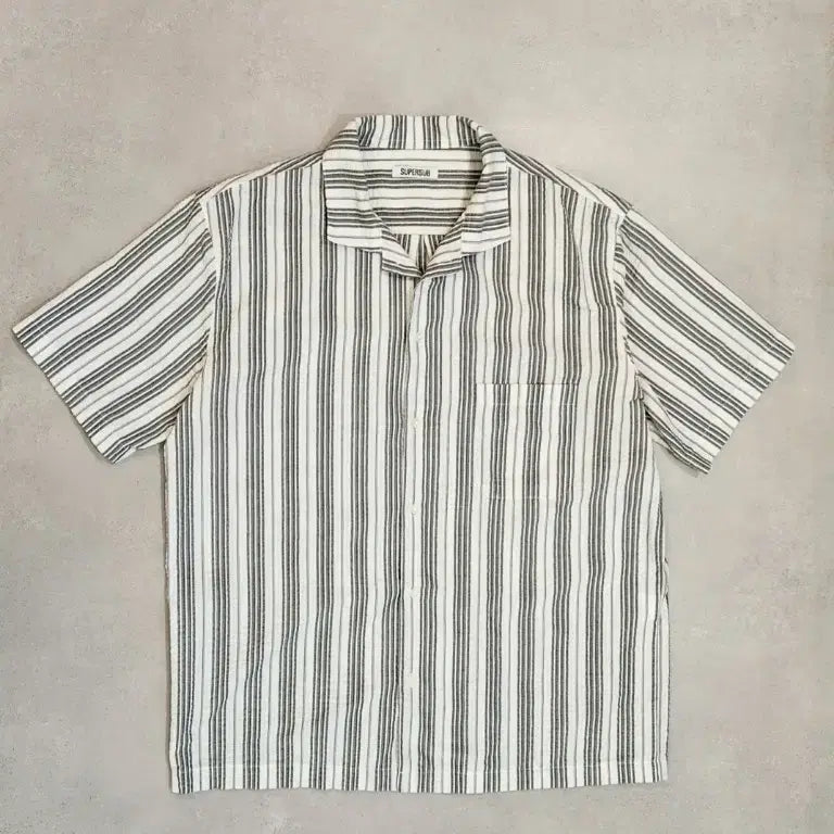 [BUNJANG] Super Sub Seersucker Stripe Short Sleeve Shirt / (새상품대비 85%) 수퍼서브 시어서커 스트라이프 반팔티 셔츠
