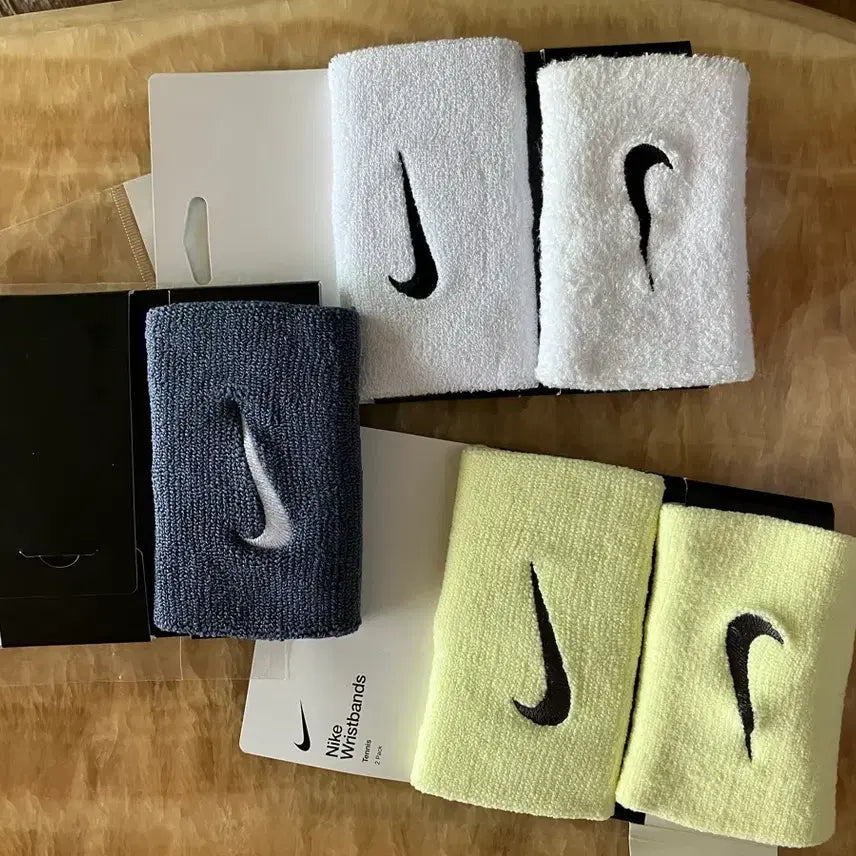 [BUNJANG] Nike Wristbands (White/Navy/Yellow) - 3 Piece Set / 나이키 손목 보호대 (화이트/네이비/옐로우)