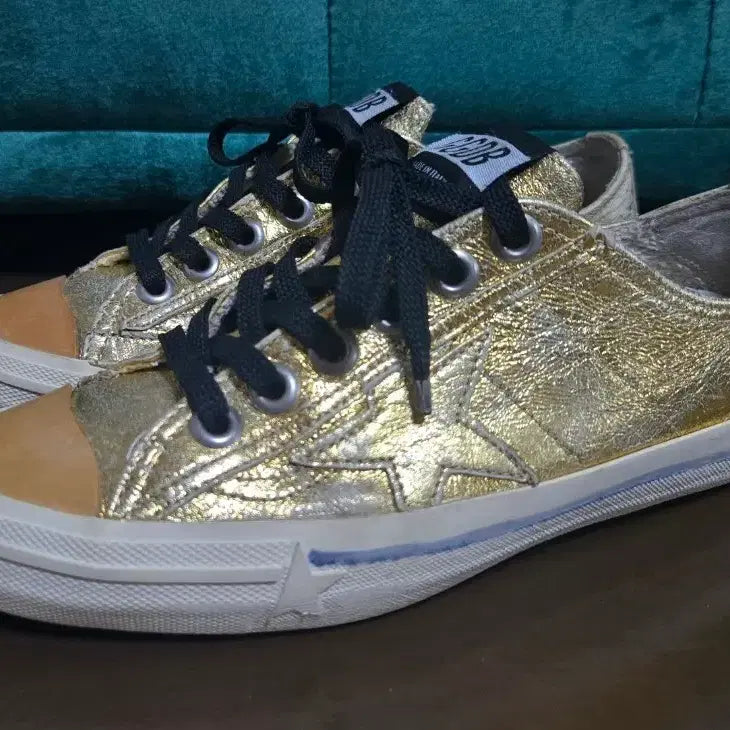 [BUNJANG] Golden Goose V-Star Gold Sneakers Size 36 / 골든구스 브이스타 골드 스니커즈 36사이즈