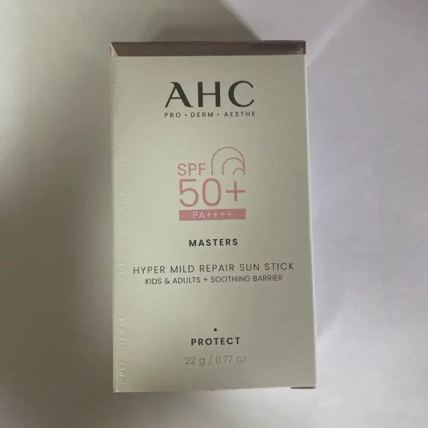 [BUNJANG] AHC Masters Hyper Mild Repair Sun Stick SPF50+ PA++++ / AHC 마스터즈 하이퍼 마일드 리페어 선스틱 SPF50+ PA++++
