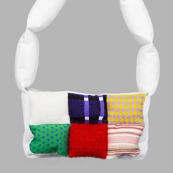 [BUNJANG] The Museum Visitor Cushion Mini Bag / 더뮤지엄비지터 쿠션 미니백 가방