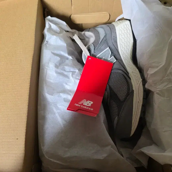 [BUNJANG] New Balance 2002R Grey Running Shoes - Size 240 / [새상품/황금사이즈] 뉴발란스 2002R 그레이 240