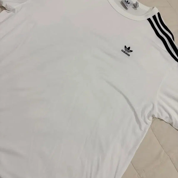 [BUNJANG] Adidas Trefoil T-Shirt / 아디다스 삼선 반팔티셔츠