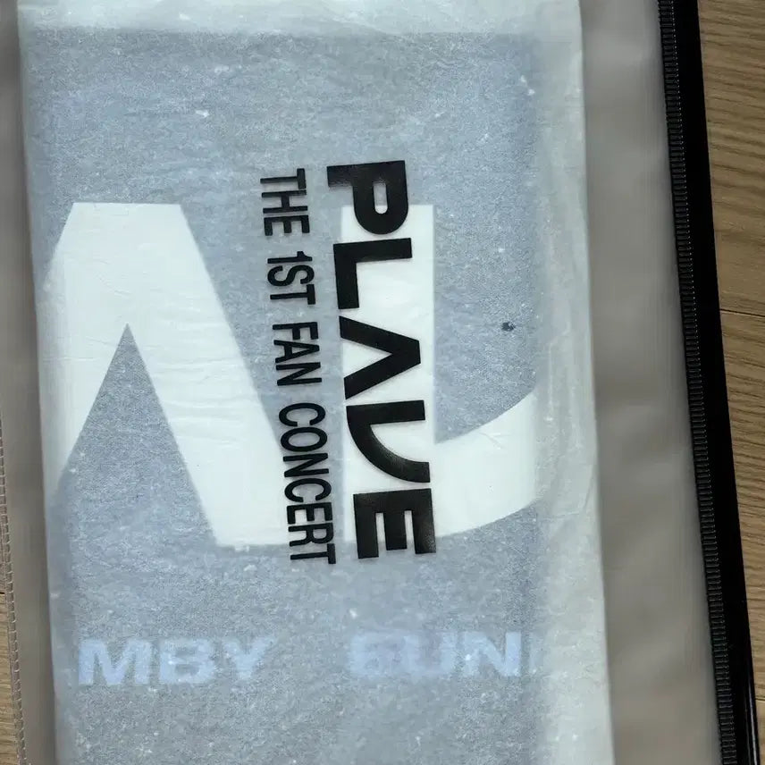 [BUNJANG] Plaive First Concert Slogan (Sealed) / 플레이브 첫콘 슬로건 미개봉