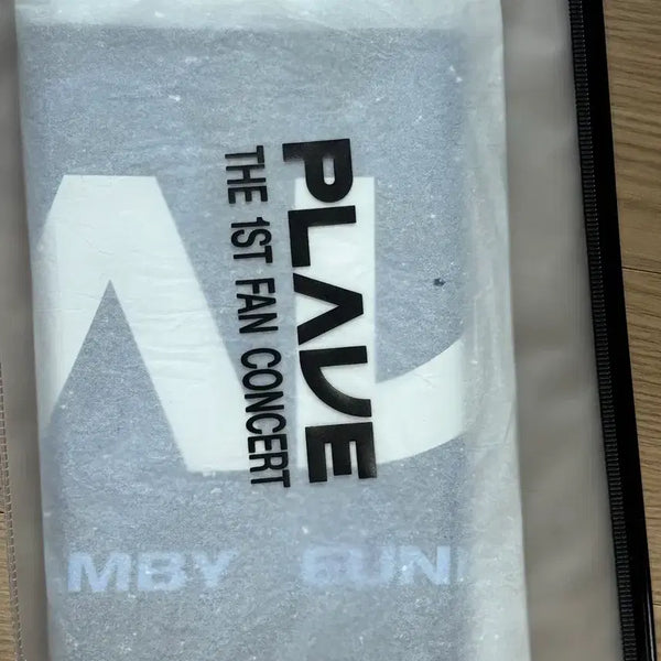 [BUNJANG] Plaive First Concert Slogan (Sealed) / 플레이브 첫콘 슬로건 미개봉