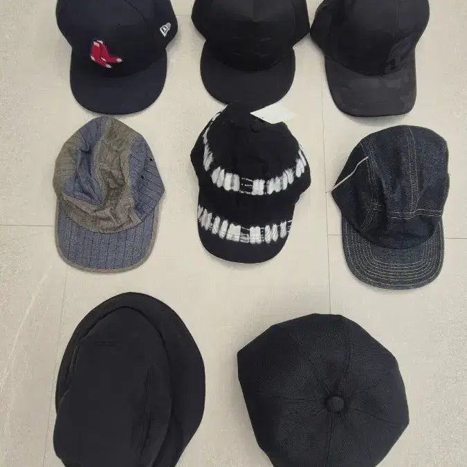 [BUNJANG] Men's Hats Bundle Set (8 pcs) / 성인 남성모자 8개 일괄