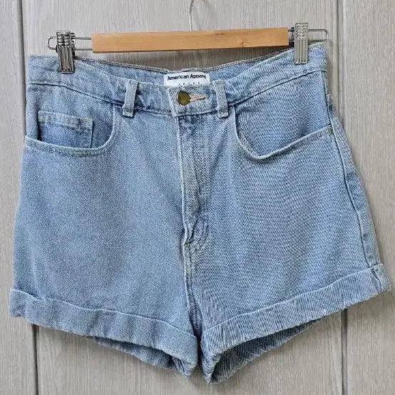 [BUNJANG] American Apparel High-Waist Roll-Up Denim Shorts (Size 29/66) / [66]정품/Made in USA] 아메리칸 어패럴 하이웨스트 롤업 데님