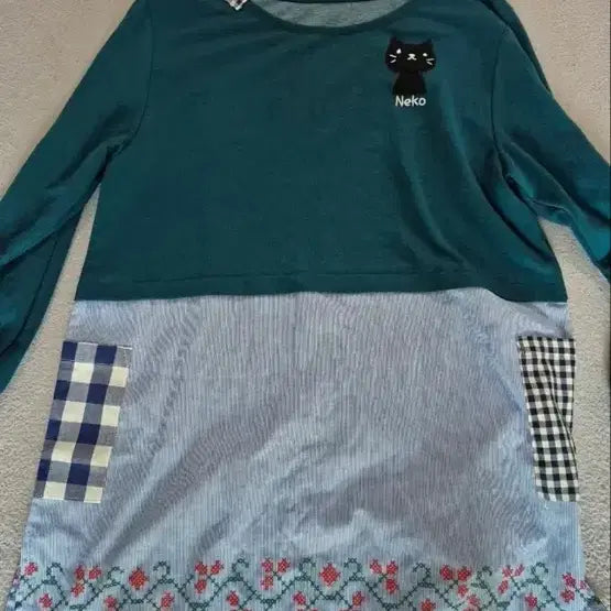 [BUNJANG] Hanamon G Neko Embroidered Long Sleeve / 일본빈티지 하나모토 청록 네코 자수 롱 슬리브