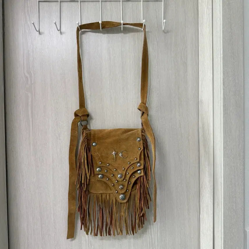 [BUNJANG] THUG CLUB Suede Cowboy Bag / (Os)떠그클럽 카우보이백