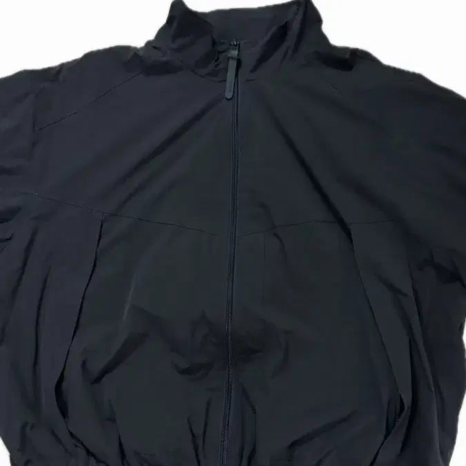 [BUNJANG] Zara Cropped Bomber Windbreaker Jacket L / 자라 봄버 바람막이 자켓 크롭핏 L