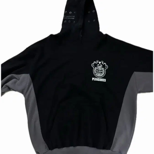 [BUNJANG] LMC X Pleasures Hooded Sweatshirt Black M / LMC X 플레져스 후드 블랙 M