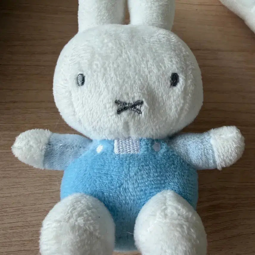 [BUNJANG] Miffy Doll Mascot Keychain / 미피 인형 마스코트 키링