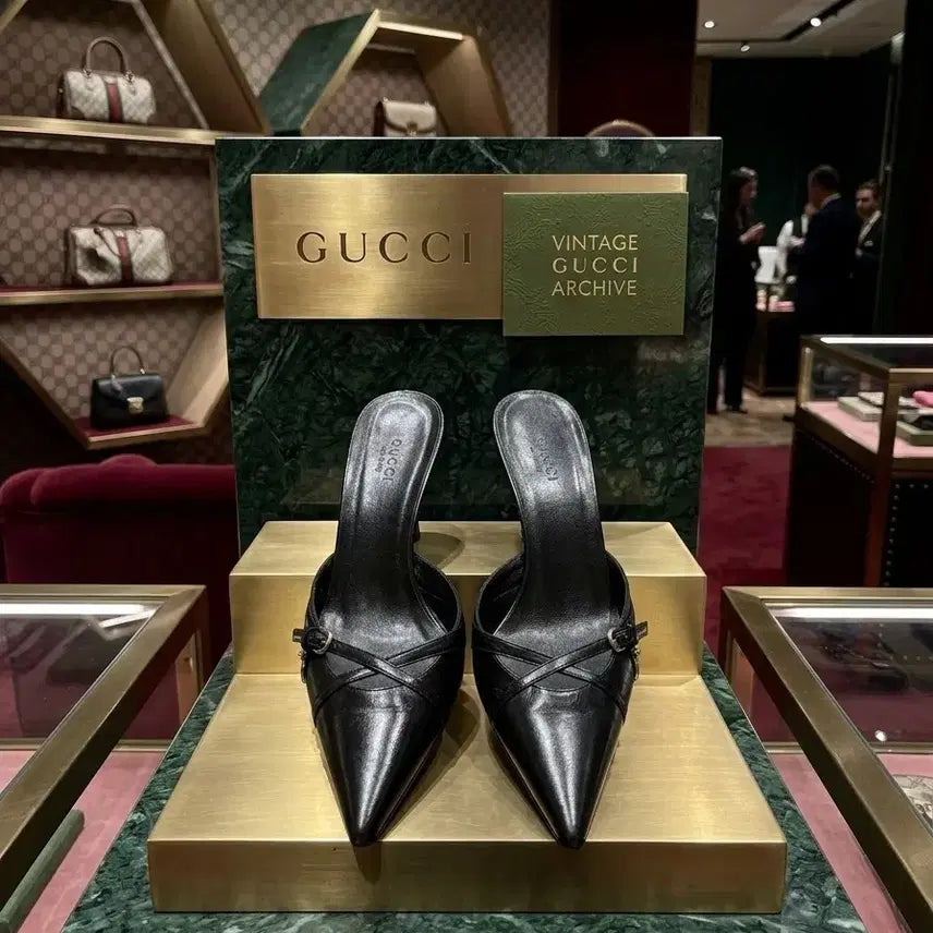 [BUNJANG] Gucci by Tom Ford Vintage Calfskin Cross Strap Pointed Toe Mule Heels / [정품]Gucci by Tom Ford Vintage Cross Stra