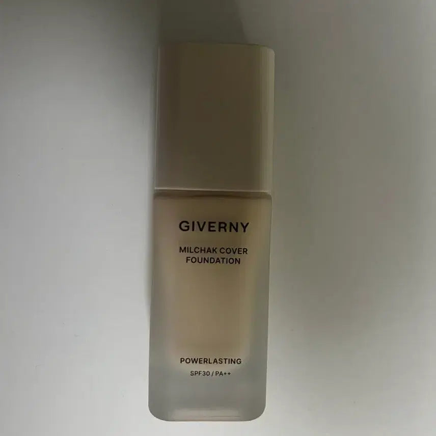 [BUNJANG] Jiribeau 19 Porcelain Foundation / 지베르니 파데 19호