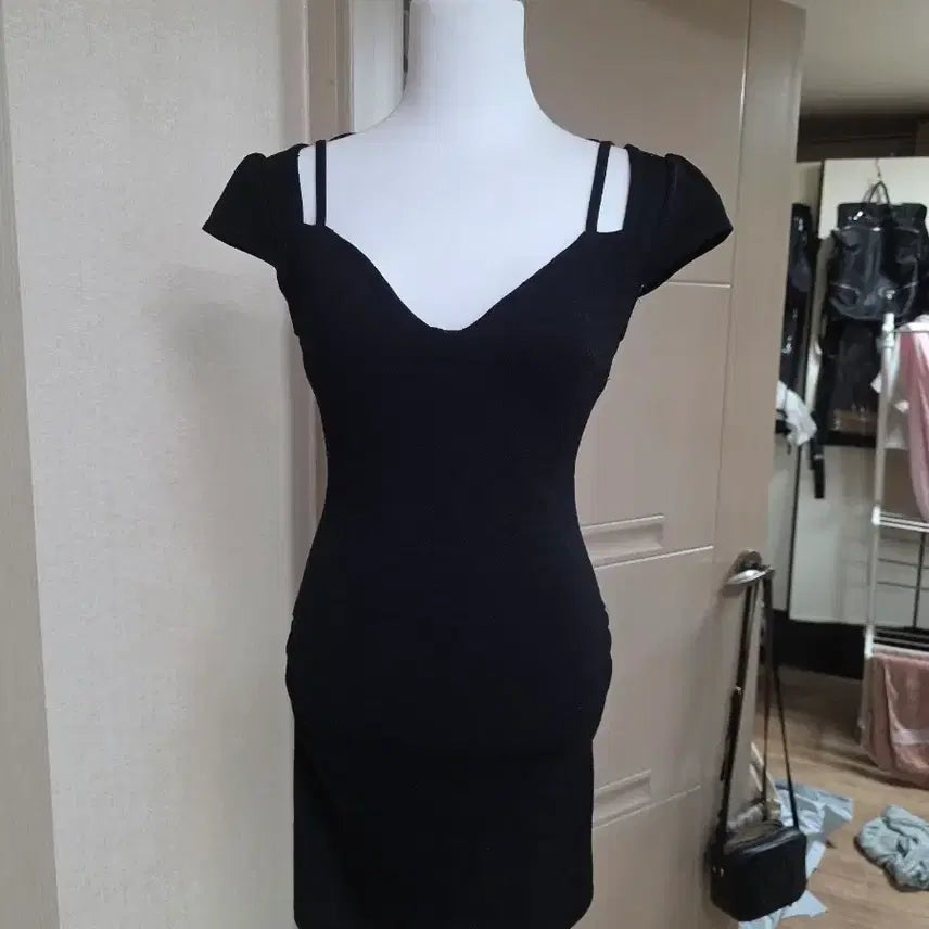 [BUNJANG] Stretch Mini Dress / 스판 미니 원피스