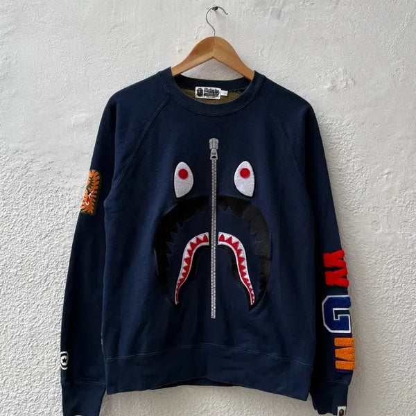 [BUNJANG] BAPE Shark Camo Sweatshirt (Size L) / [L] 베이프 샤크 카모 스웻셔츠