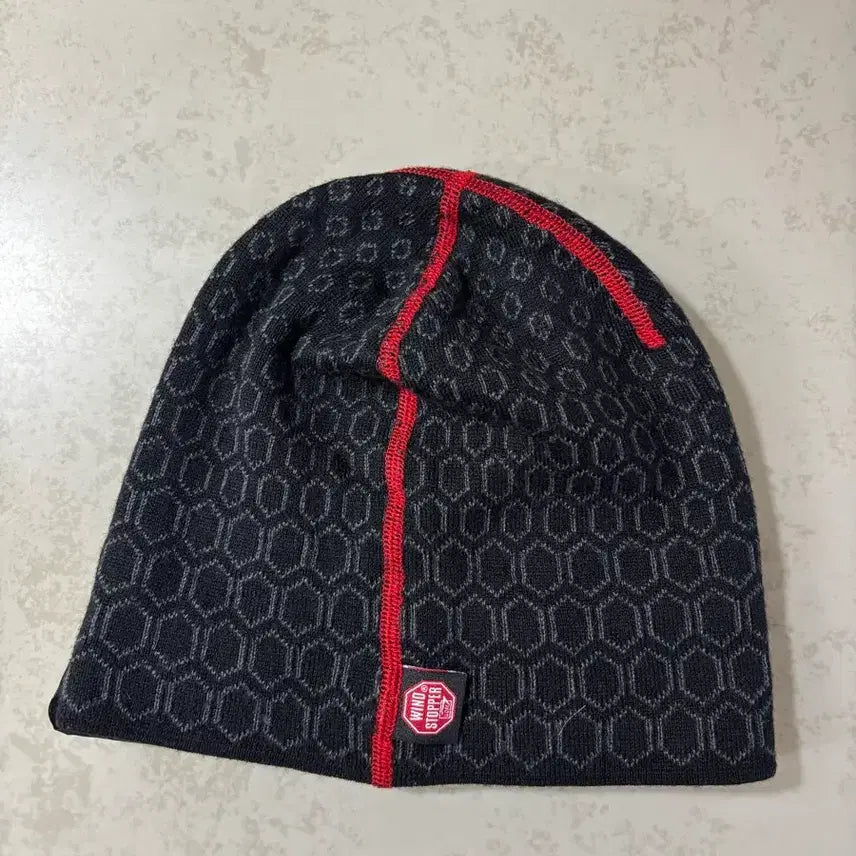 [BUNJANG] Galvin Green Windstopper Beanie / 갤빈그린 윈드스토퍼 비니