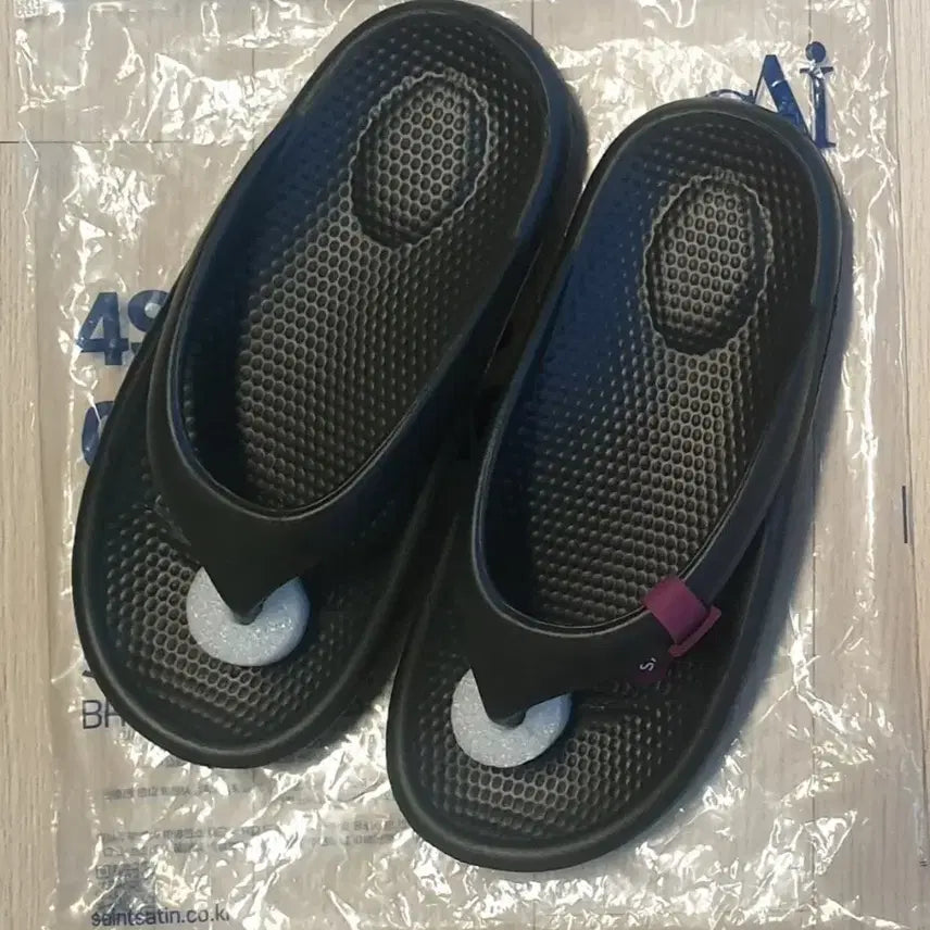 [BUNJANG] Saint Satin Cushion Flip-Flops / 세인트 새틴 플립플랍 / 쿠셔닝 쪼리 새상품