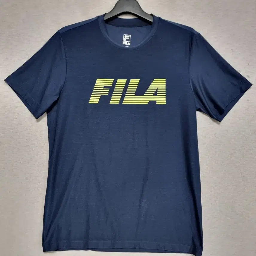 [BUNJANG] Fila Men's Navy T-shirt Size 100 / 필라 반팔티 네이비 남자100사이즈ㅡ0413ㅇㅇ