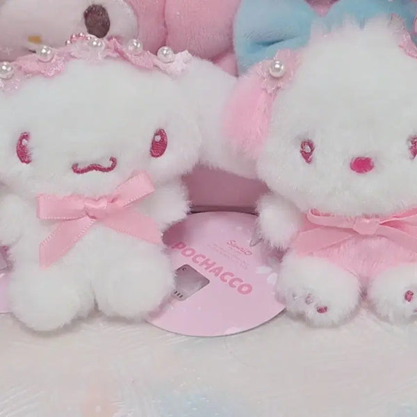 [BUNJANG] Cinnamoroll & Pochacco Cherry Blossom Keyring Doll Set / [시나모롤&포차코 벚꽃 키링 인형 세트]