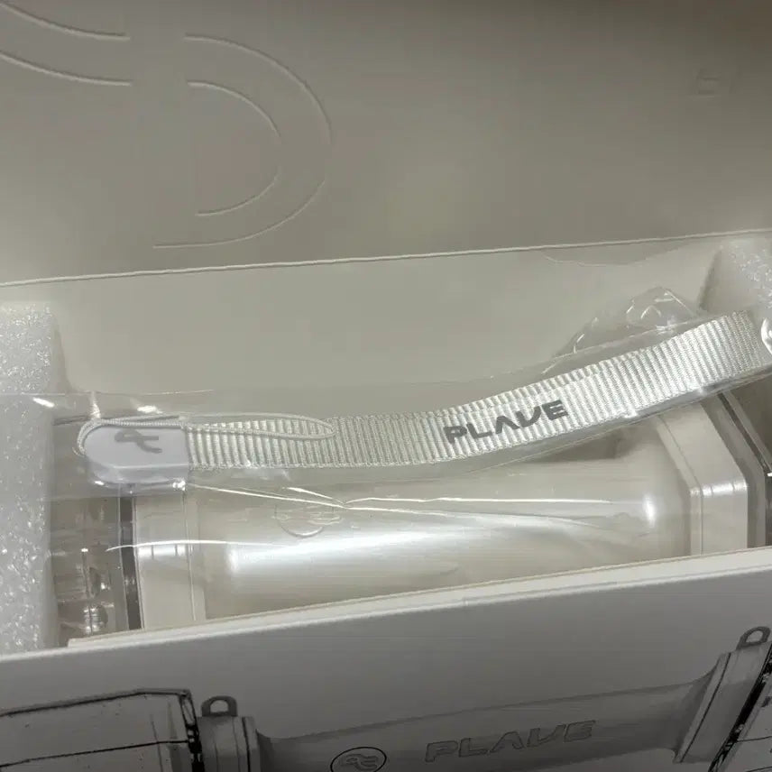 [BUNJANG] Plaive Official Lightstick (Sealed) / 플레이브 응원봉 미개봉