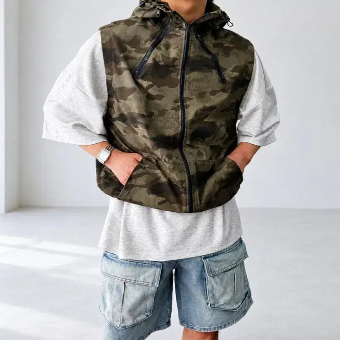 [BUNJANG] Men's Camo Hooded Vest Oversized Fit / 남자 카모 후드 오버핏 조끼 2컬러
