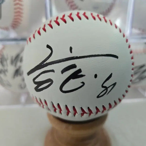 [BUNJANG] LG Twins Hong Chang-gi Autographed Baseball / 엘지트윈스   홍창기   선수님   싸인볼