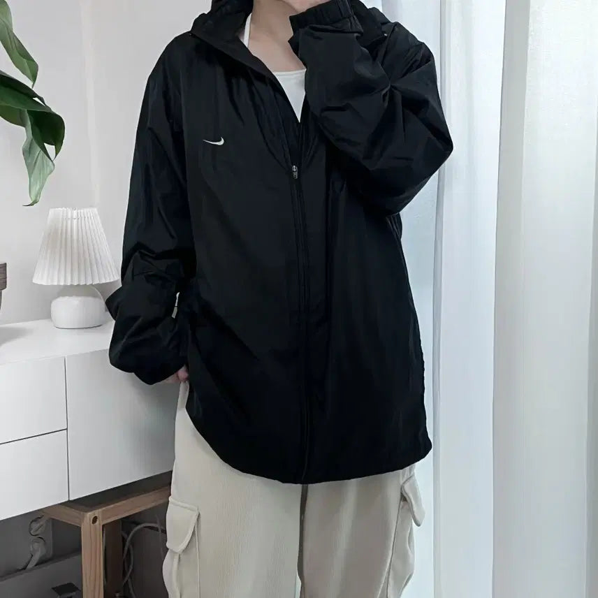 [BUNJANG] Nike Black Swoosh Windbreaker XXL / 나이키 블랙 스우시 바막 [ XXL ]