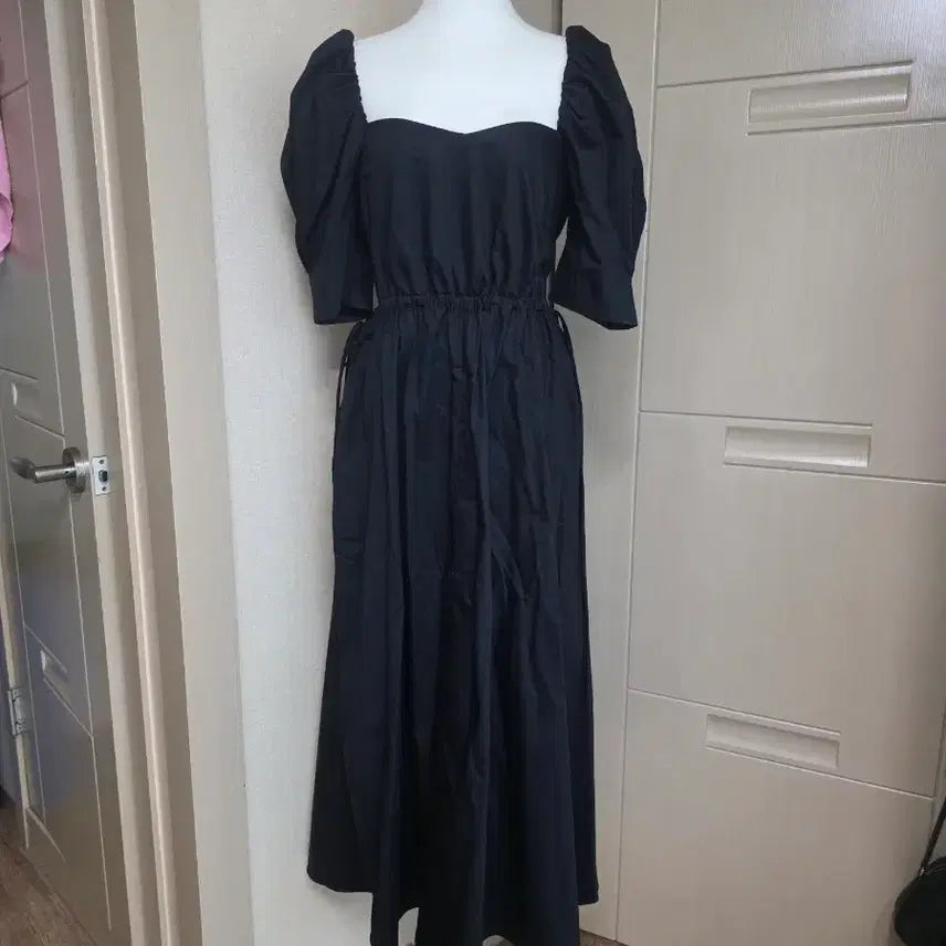 [BUNJANG] Zara Off-Shoulder Puff Long Dress / 자라 오프 퍼프 롱원피스 (미사용