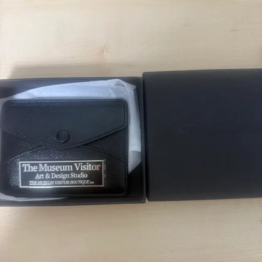 [BUNJANG] The Museum Visitor Card Holder Black / 더 뮤지엄 비지터 카드지갑 블랙