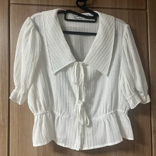 [BUNJANG] 8SECONDS White Cropped Blouse M Size / 에잇세컨즈 블라우스