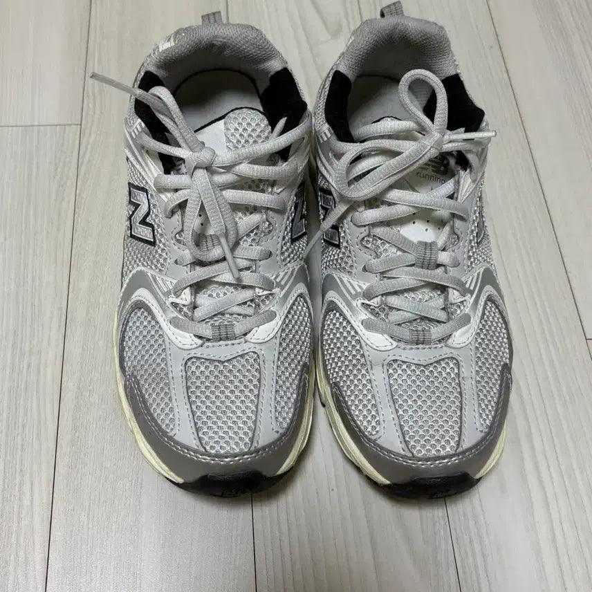 [BUNJANG] New Balance 530 Silver Cream MR530TA Shoes / 뉴발란스 530 실버크림 230 MR530TA
